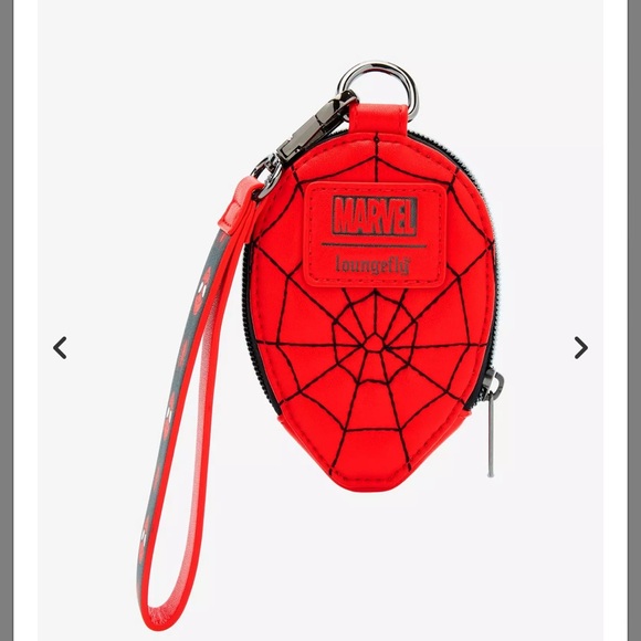 Loungefly Marvel Spider-Man Quilted Mask Set main image 7